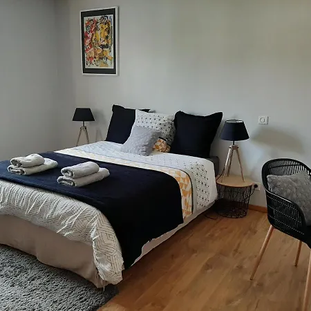 Double Dans Maison Chaleureuse Et Familiale Panzió Carcassone