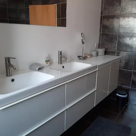 Double Dans Maison Chaleureuse Et Familiale Carcassonne